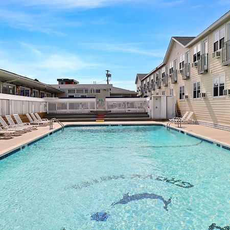 Grove Hotel Cherry Grove Bagian luar foto