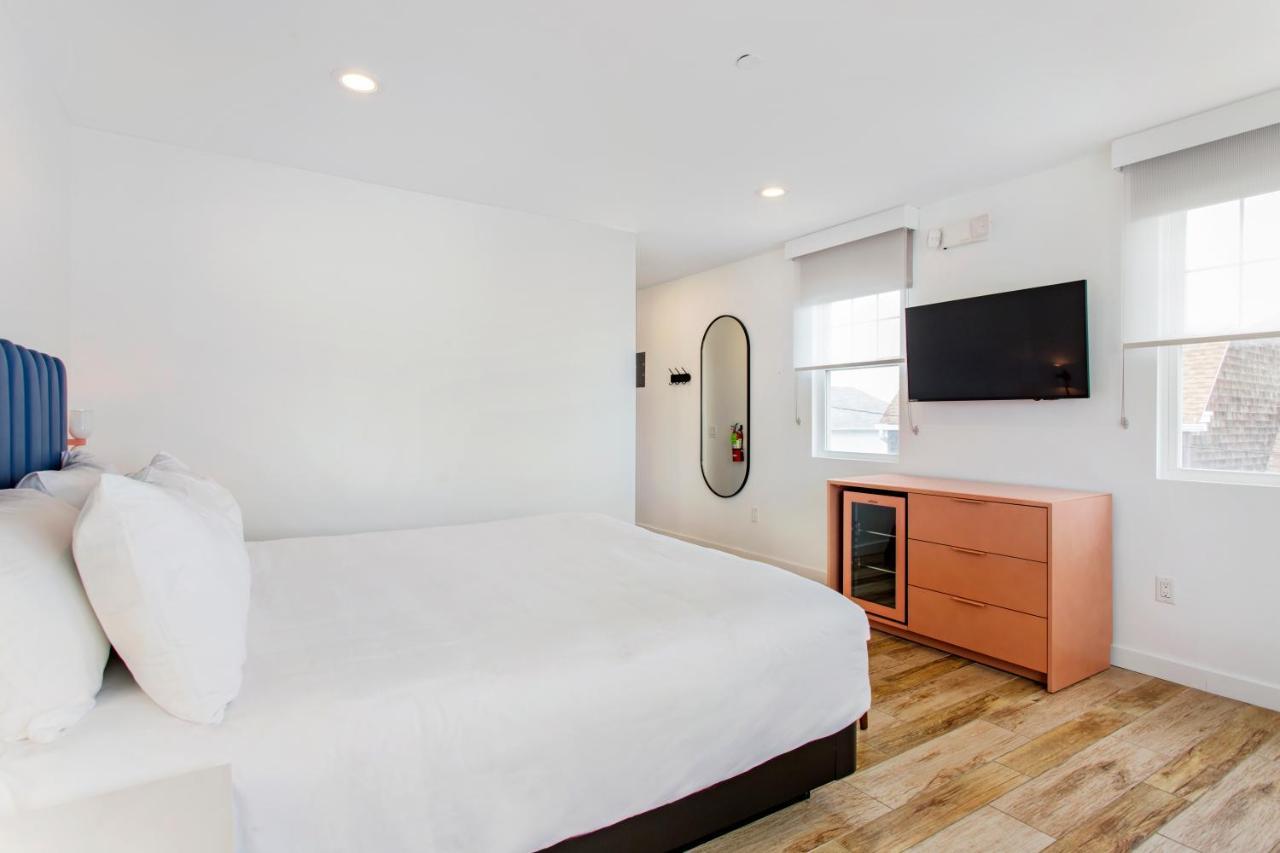 Grove Hotel Cherry Grove Bagian luar foto
