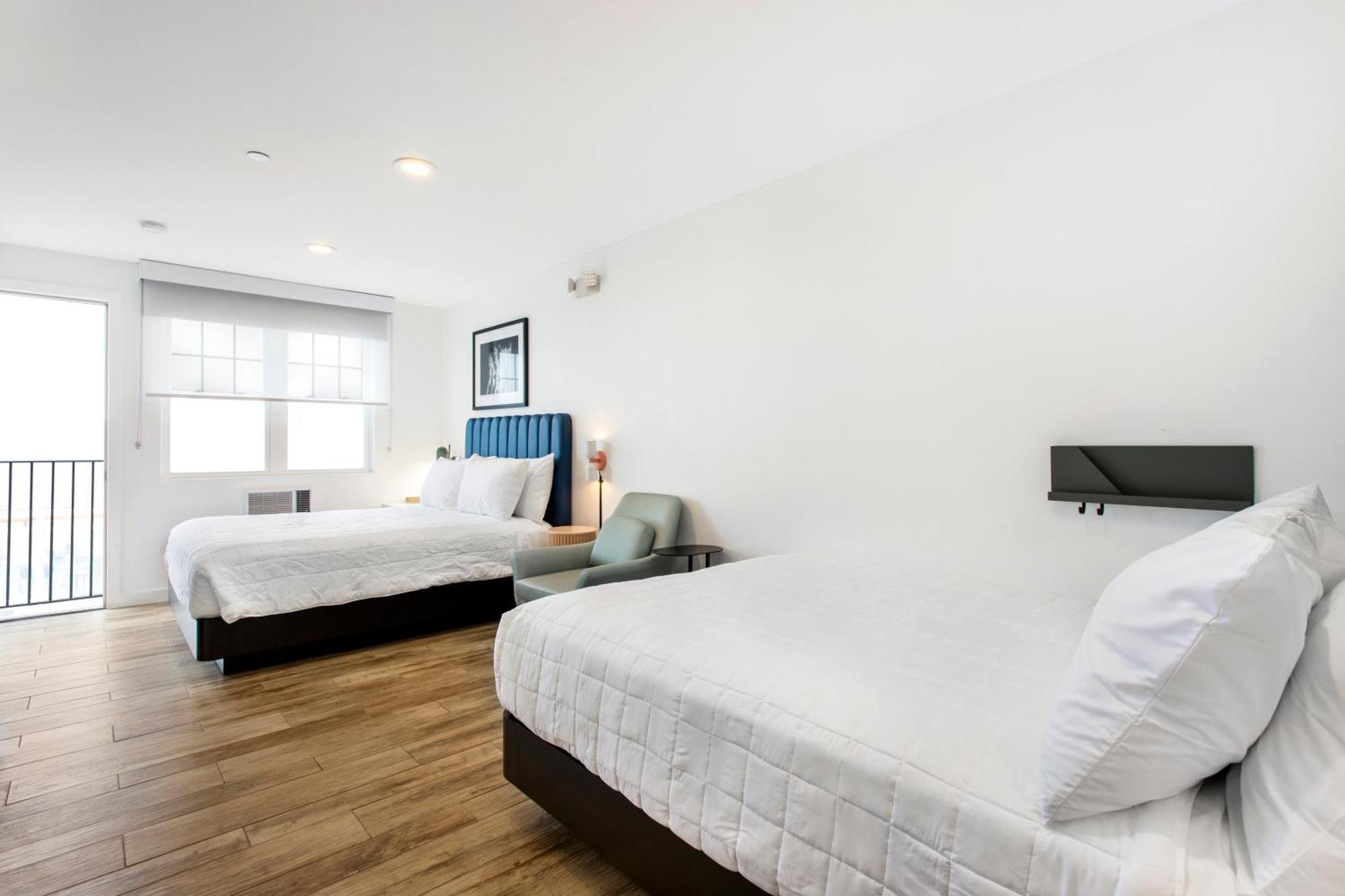 Grove Hotel Cherry Grove Bagian luar foto